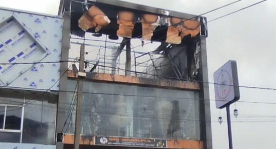 Thihariya Shop Fire Disrupts Traffic